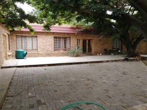 5.5 ha Farm in Waterglen