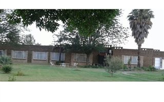 4 Bedroom House in Vanderbijlpark Central