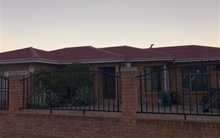 4 Bedroom House in Rouxville