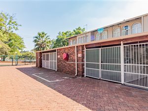 3 Bed Duplex in Sinoville
