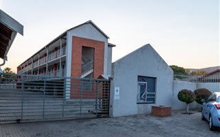 1 Bedroom Flat in Rietfontein