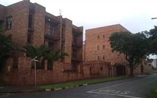 1 Bedroom Apartment in Westdene