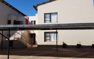 2 Bedroom Townhouse in Melodie