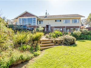 4 Bed House in Durbanville Central
