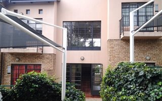 1 Bedroom Apartment in Helderkruin