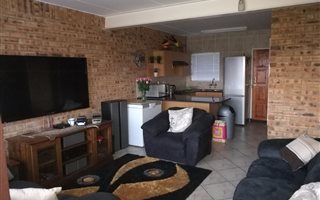 2 Bedroom Apartment in Noordheuwel