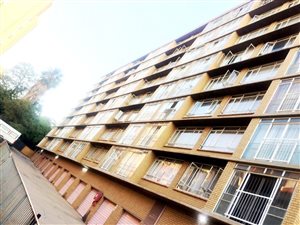 2 Bed Flat in Sunnyside