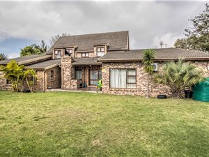 6 Bed House in Springfield