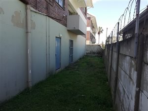 Commercial space in Quigney
