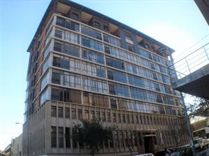 1 Bedroom Apartment in Newtown