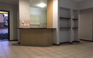 2 Bedroom House in Sunninghill