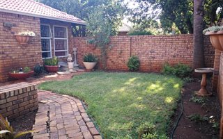 2 Bedroom Townhouse in Valhalla