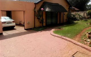 4 Bedroom House in Rhodesfield