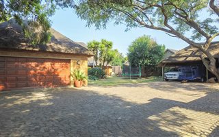 4 Bedroom House in Brackendowns
