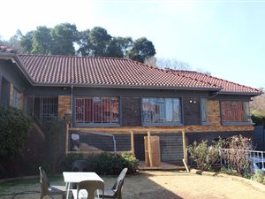 4 Bed House in Cyrildene