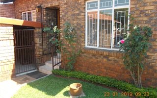 2 Bedroom Townhouse in Safari Gardens