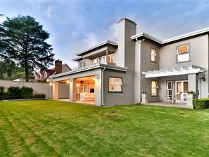 4 Bed House in Craighall