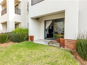 2 Bed Apartment in Fourways