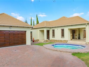 4 Bed House in Emerald Estate