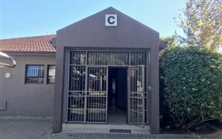 51 m² Commercial space in Bramley