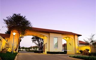 3 Bedroom Flat in Pretorius Park