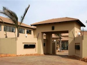 12525 m² Commercial space in Nortons Home Estate