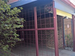 3 Bed Apartment in Bronkhorstspruit