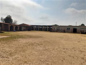 8.6 ha Farm in Carletonville