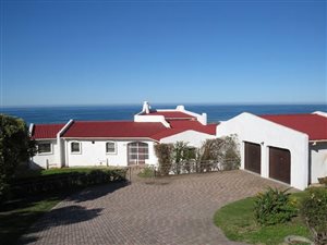 3 Bedroom House in Seaview