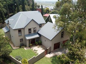 3 Bed House in Candlewoods Estate