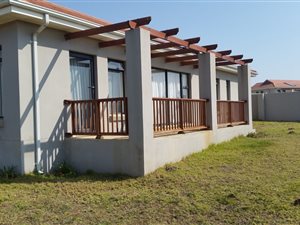 3 Bed House in Kidds Beach
