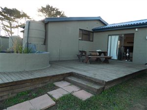 35 ha Farm in Jongensfontein