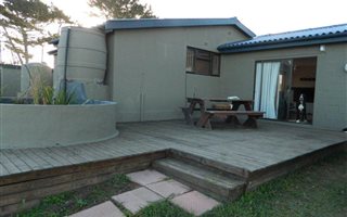 35 ha Farm in Jongensfontein
