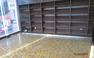 180 m² Commercial space in Greenwood Park