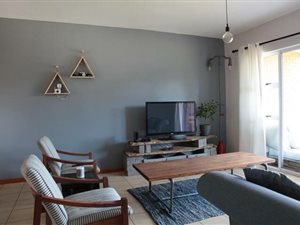 2 Bed Apartment in Glen Lauriston