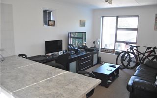 1 Bedroom Apartment in Bellville Central