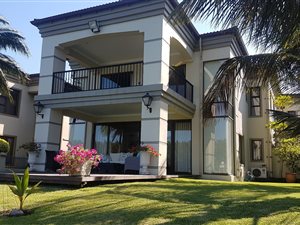 4 Bed House in Meerensee