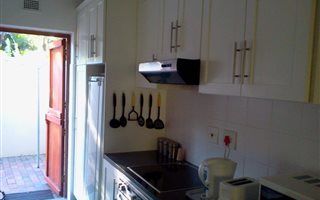 2 Bedroom Garden Cottage in Scottburgh Central