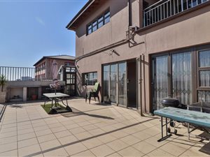 4 Bed Townhouse in Sydenham