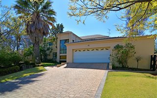 5 Bedroom House in Kyalami Estate