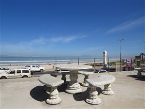 2 Bed Apartment in Strand North