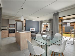 3 Bed House in Amberfield