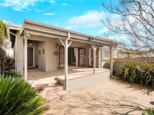 3 Bed House in Parkhurst
