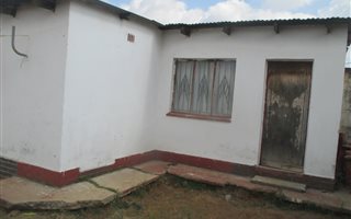 2 Bedroom House in Soweto Central