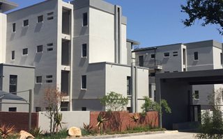 2 Bedroom Apartment in Kyalami Ridge