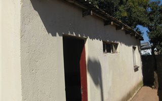 1 Bedroom House in Chloorkop