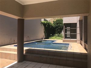 3 Bed Cluster in Lombardy East