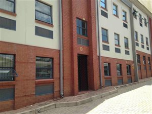 470 m² Industrial space in Eastgate