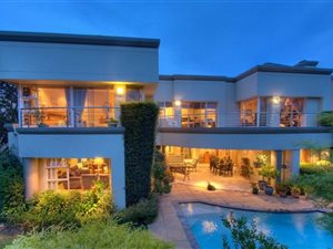 4 Bed House in Dainfern