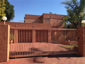 4 Bed House in Groenkol